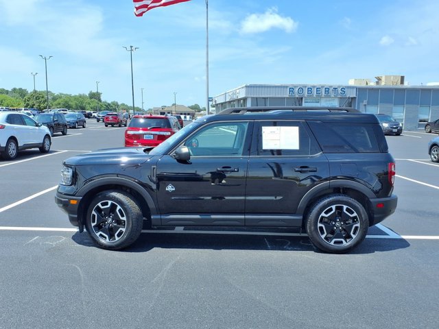 Certified 2023 Ford Bronco Sport Outer Banks w/ Tech Package AWD/4WD image 2
