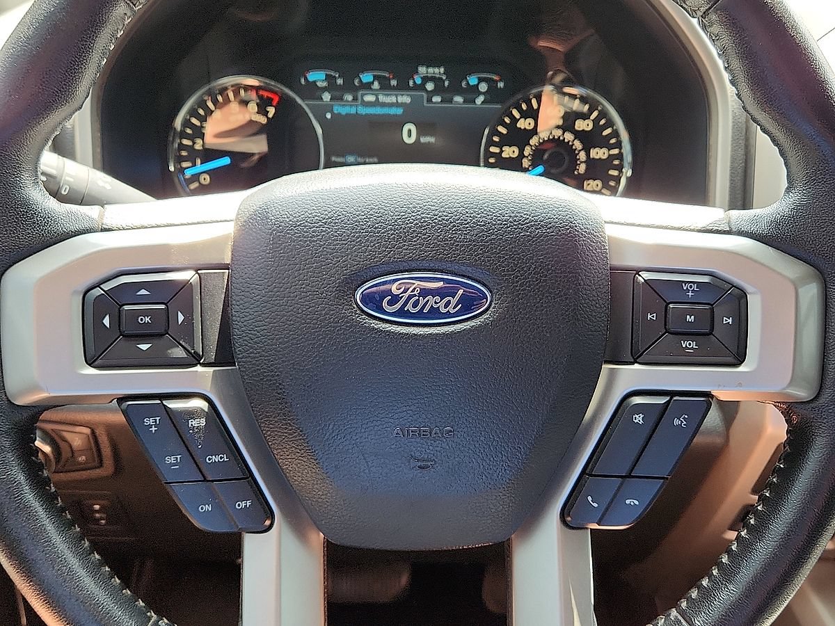 Certified 2020 Ford F150 Lariat w/ Trailer Tow Package AWD/4WD image 11
