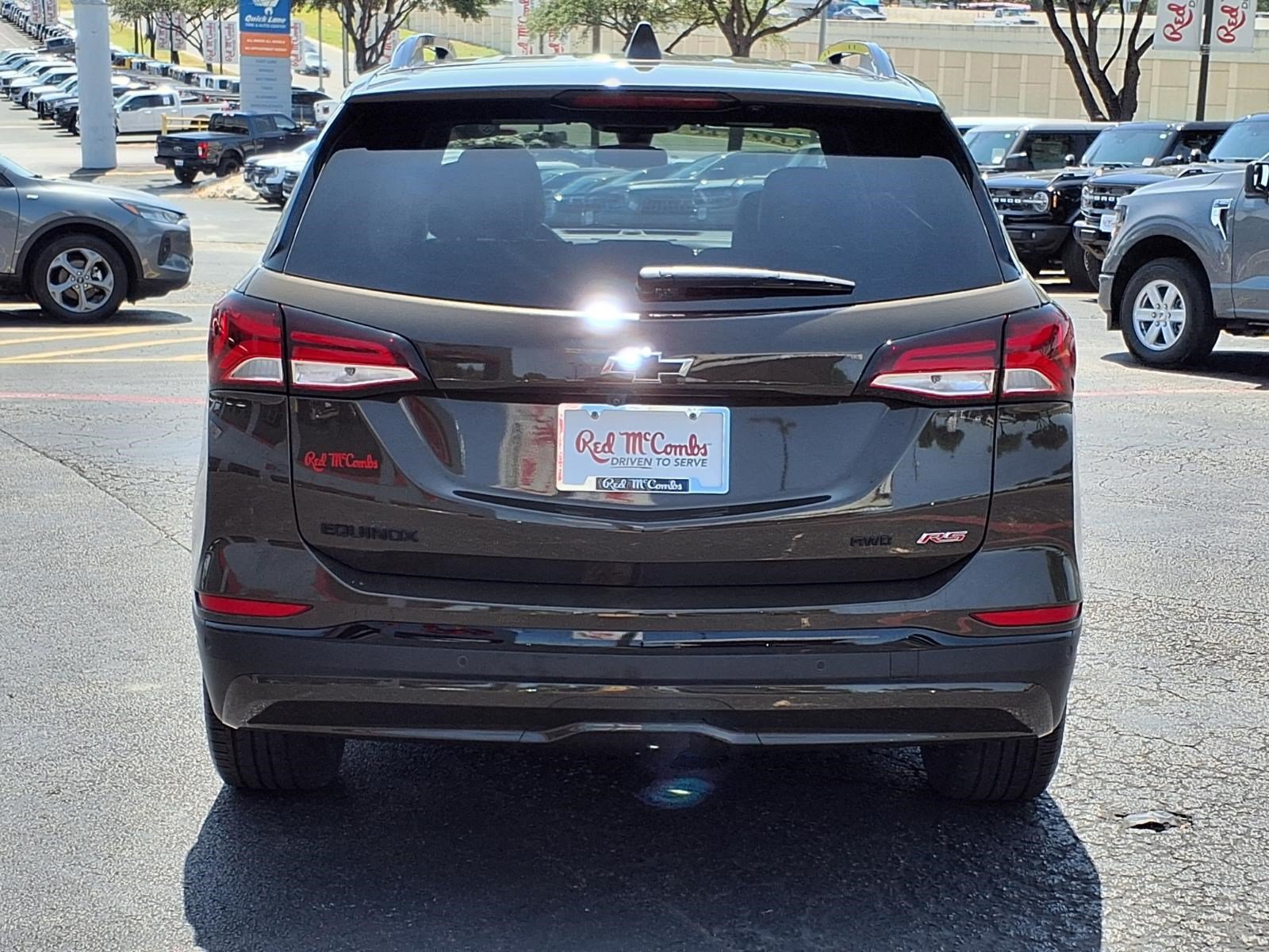 Used 2024 Chevrolet Equinox RS w/ RS Leather Package AWD/4WD image 7