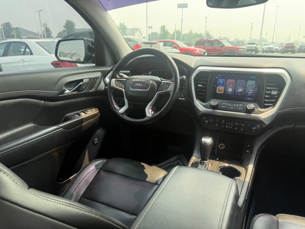 Used 2019 GMC Acadia SLT w/ LPO, Floor Liner Package AWD/4WD image 65