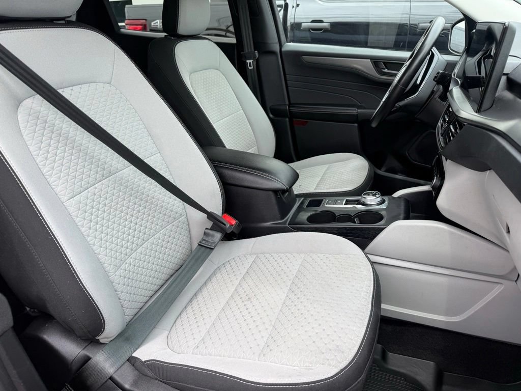 Certified 2023 Ford Escape Active w/ Tech Pack #1 AWD/4WD image 16