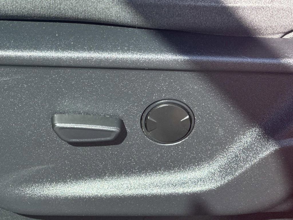 Certified 2023 Ford F150 XLT image 22