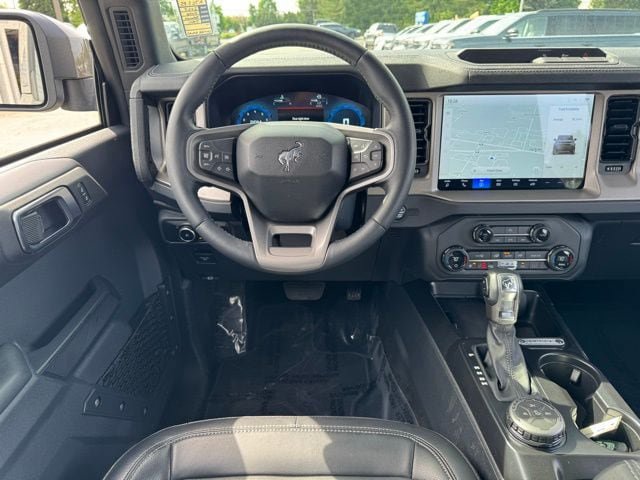 Certified 2025 Ford Bronco Outer Banks AWD/4WD image 21