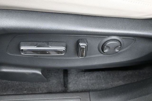 Used 2025 Honda CR-V EX-L image 15