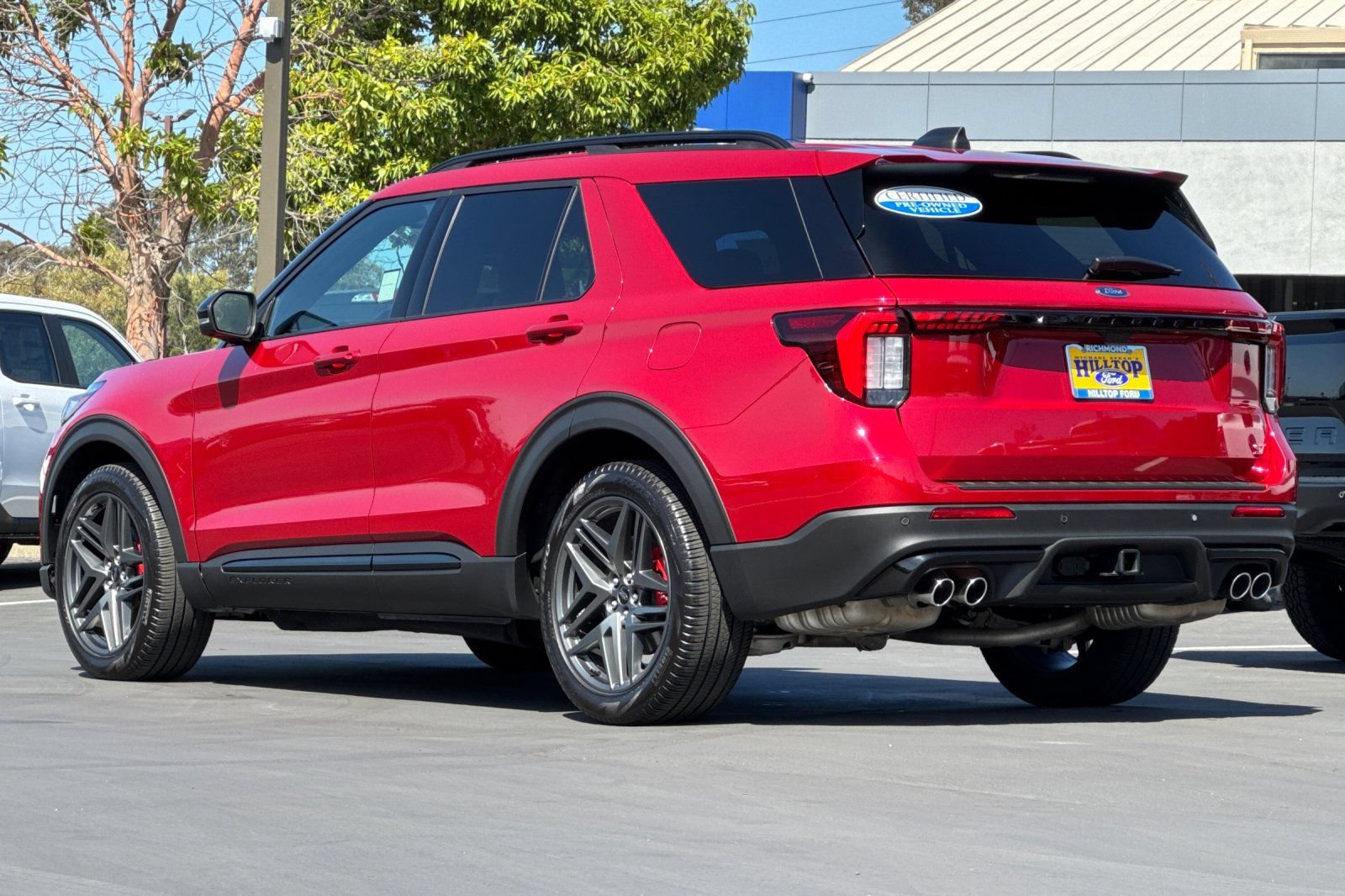 Certified 2025 Ford Explorer ST w/ Sun And Sound Package AWD/4WD image 9
