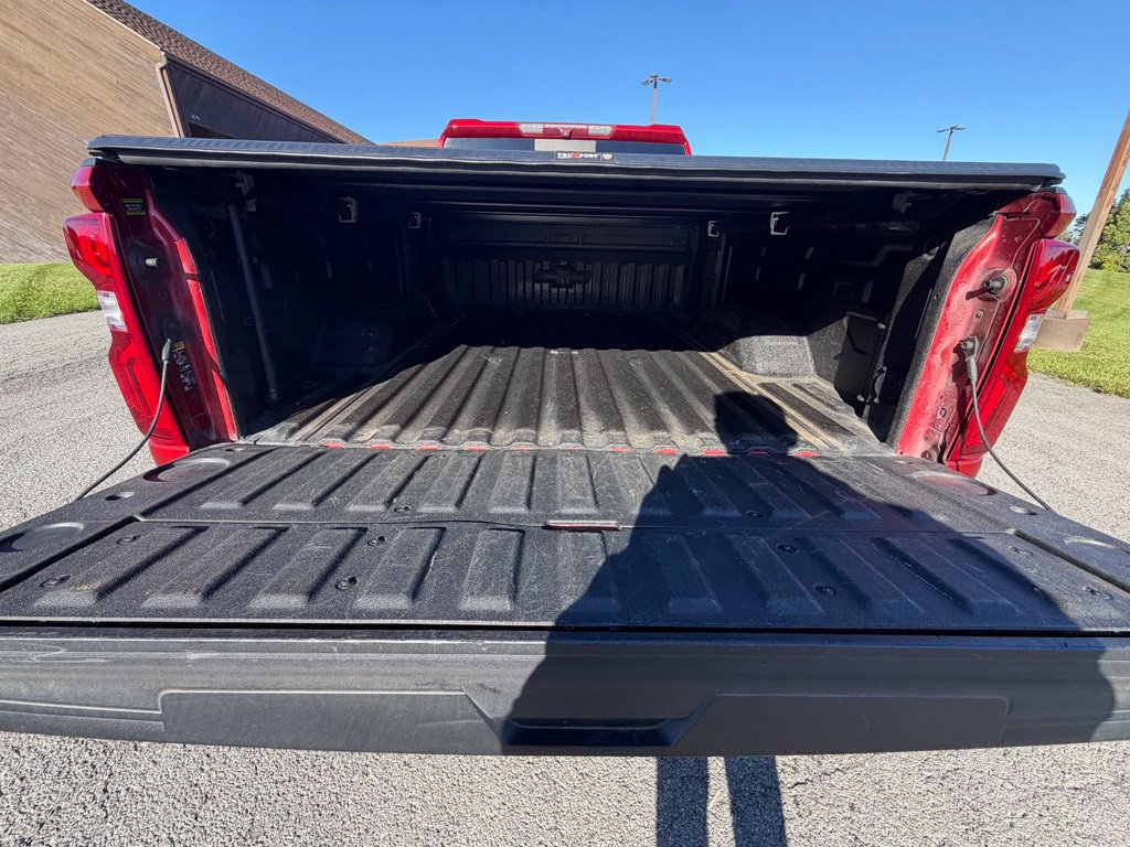 Used 2022 Chevrolet Silverado 3500 LTZ w/ LTZ Plus Package AWD/4WD image 48
