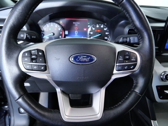 Certified 2023 Ford Explorer XLT w/ Equipment Group 202A AWD/4WD image 21