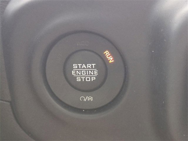 Used 2023 Jeep Gladiator Overland image 27