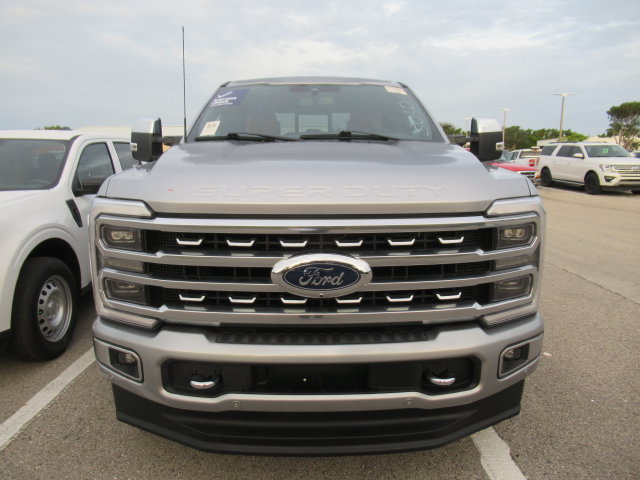 Certified 2024 Ford F350 Platinum w/ FX4 Off-Road Package AWD/4WD image 2