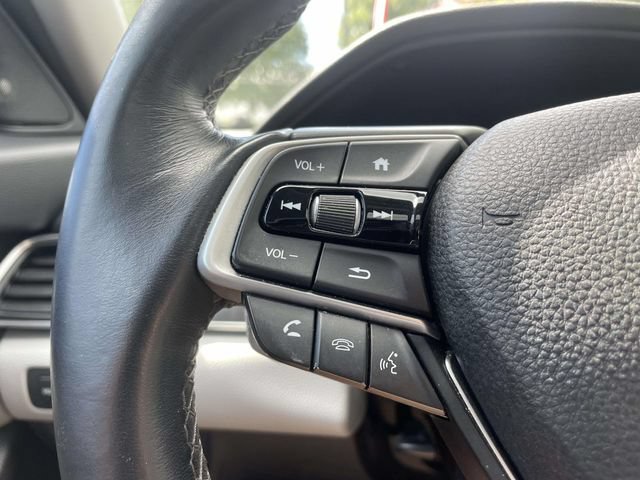 Used 2018 Honda Accord Touring image 28