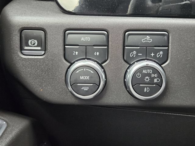 Used 2024 GMC Sierra 1500 Elevation w/ LPO, Elevation Black Package AWD/4WD image 21
