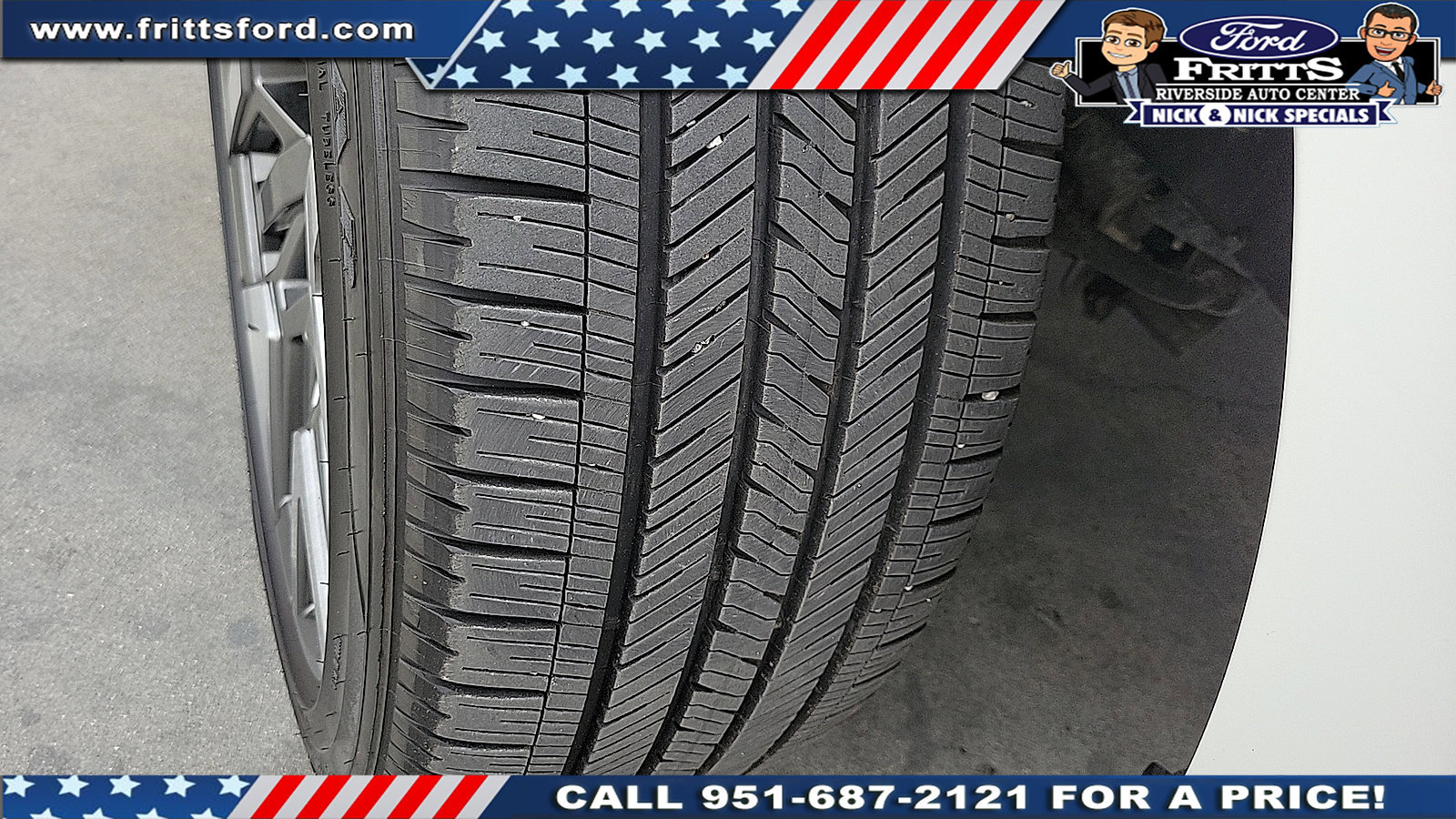 Certified 2025 Ford Expedition Platinum w/ Platinum Ultimate Package image 21