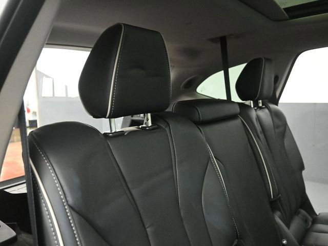 Used 2024 Acura MDX SH-AWD w/ Advance Package image 43