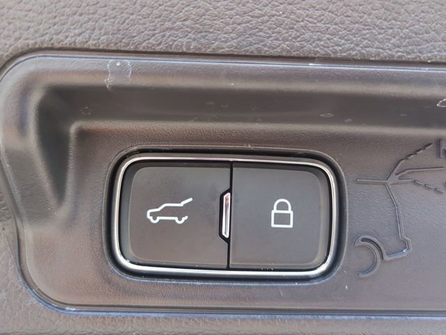 Certified 2025 Ford Explorer Active w/ Active Comfort Package image 15