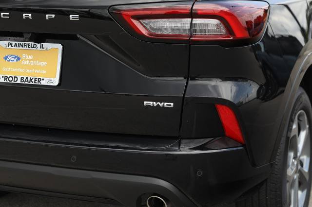 Certified 2023 Ford Escape ST-Line Select w/ Tech Pack #2 AWD/4WD image 9