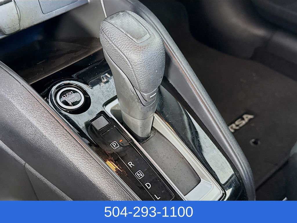 Used 2025 Nissan Versa SV image 15