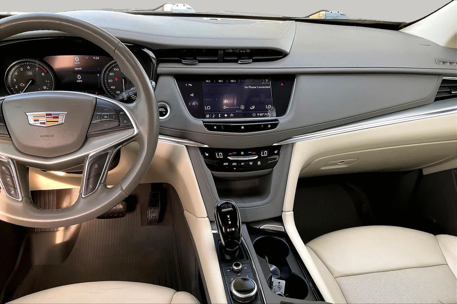 Used 2020 Cadillac XT5 Premium Luxury FWD image 7