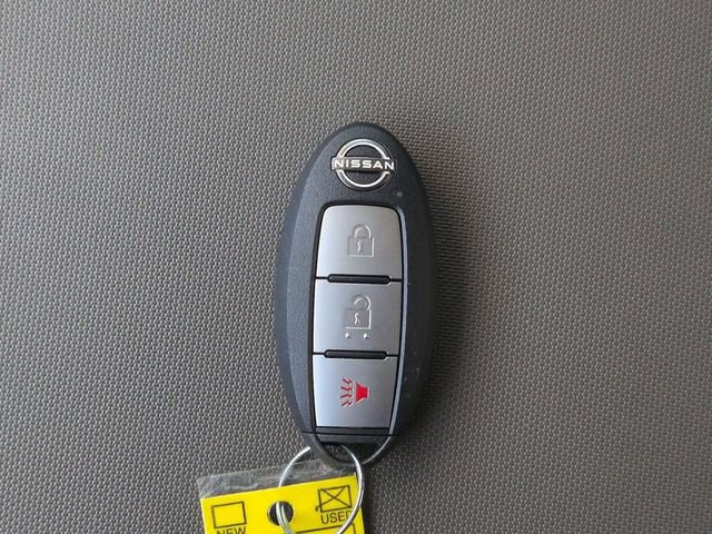 Used 2022 Nissan Frontier SV w/ Technology Package AWD/4WD image 27