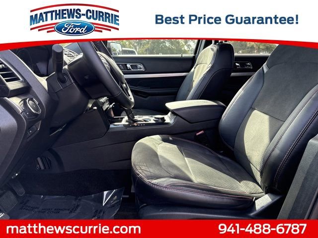 Certified 2018 Ford Explorer XLT w/ Equipment Group 202A AWD/4WD image 10