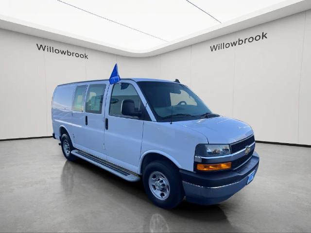 Used 2023 Chevrolet Express 2500 w/ Driver Convenience Package RWD image 5