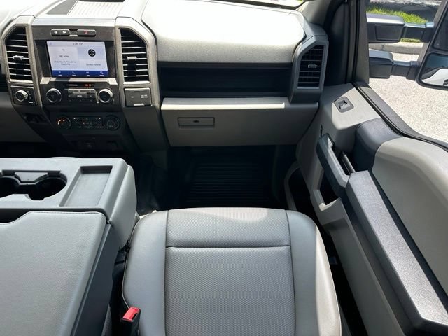 Certified 2022 Ford F250 XL w/ STX Appearance Package AWD/4WD image 13