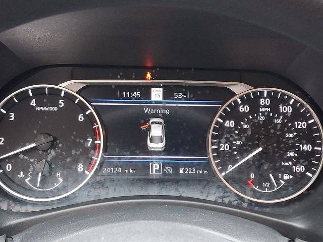 Used 2025 Nissan Sentra SV FWD image 19