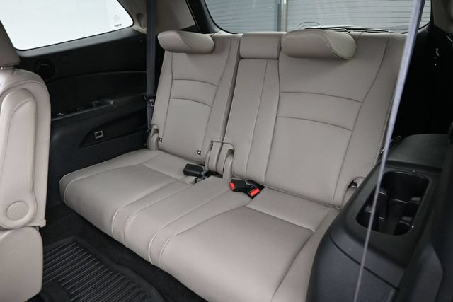 Used 2022 Honda Pilot Touring image 29
