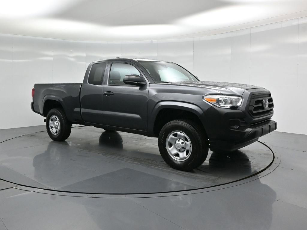 Used 2023 Toyota Tacoma SR image 3