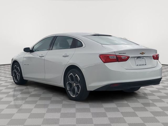 Used 2024 Chevrolet Malibu LT image 3