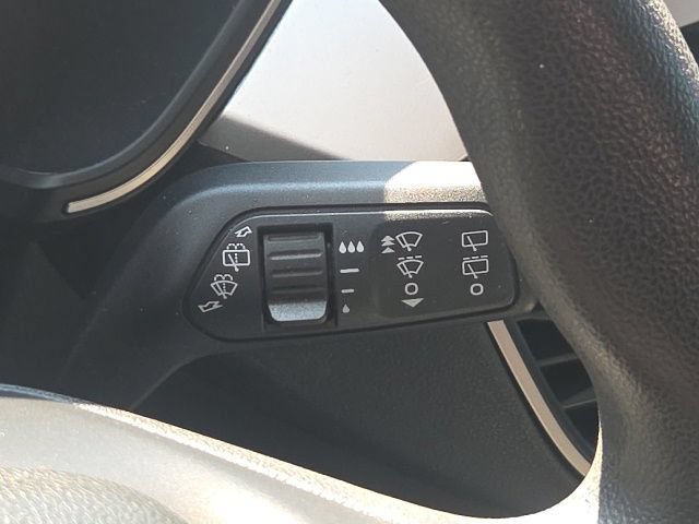 Certified 2020 Ford Escape SE FWD image 44