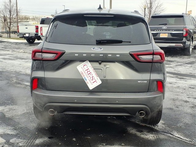 Certified 2023 Ford Escape ST-Line Select w/ Tech Pack #1 image 5