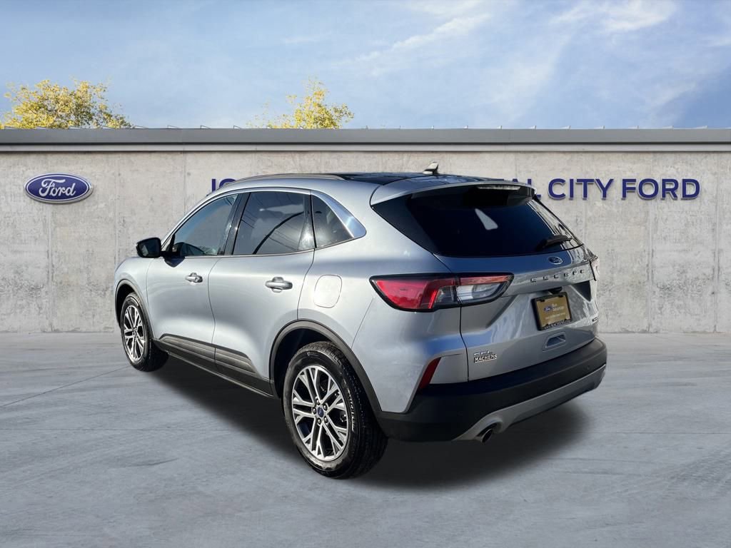 Certified 2022 Ford Escape SEL image 3