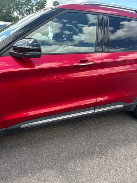 Certified 2020 Ford Explorer Limited RWD image 3