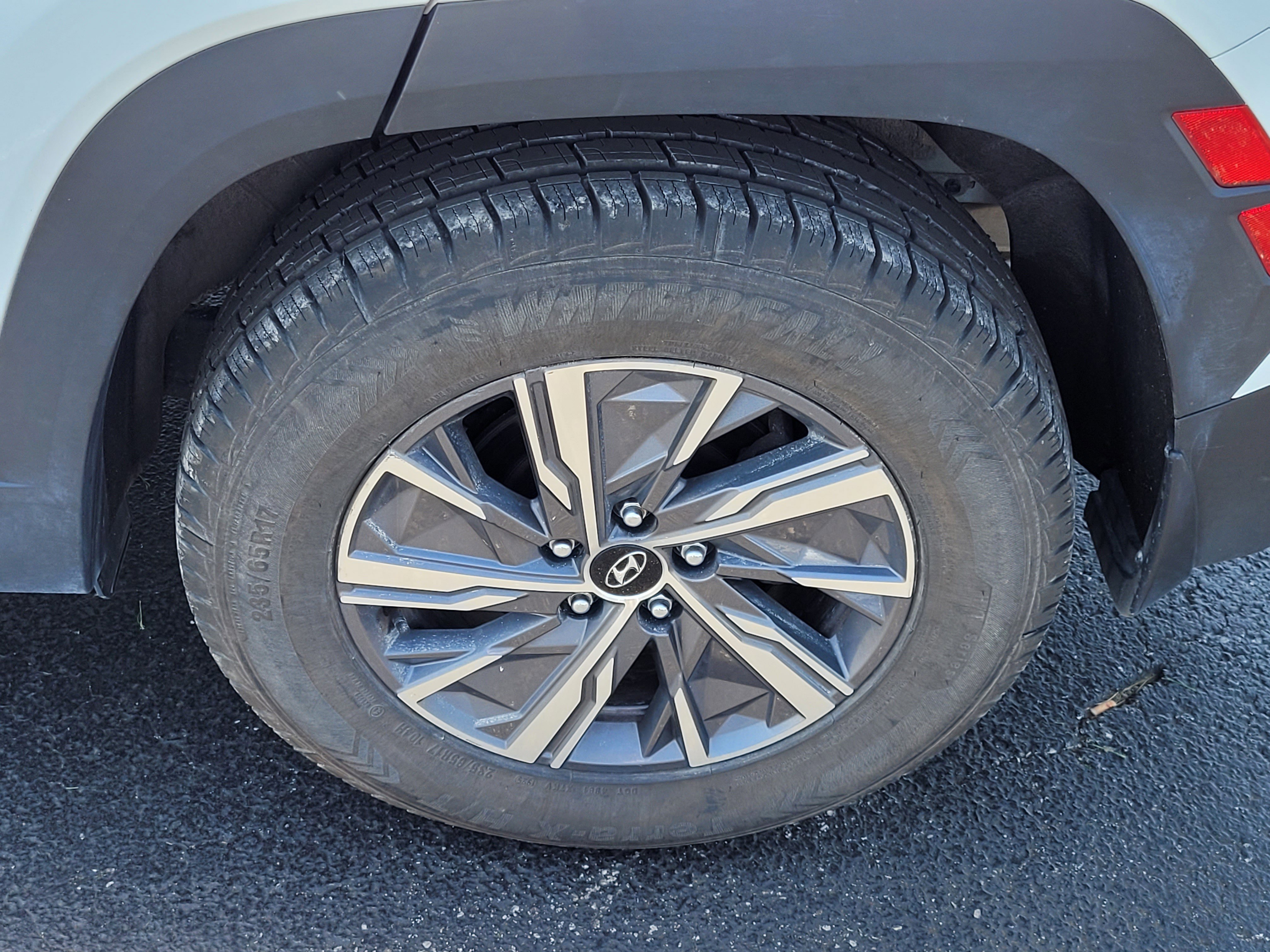Used 2022 Hyundai Tucson Blue AWD/4WD image 10