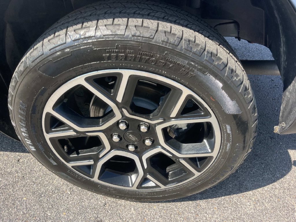 Certified 2025 Ford Maverick Lariat w/ 4K Tow Package AWD/4WD image 14