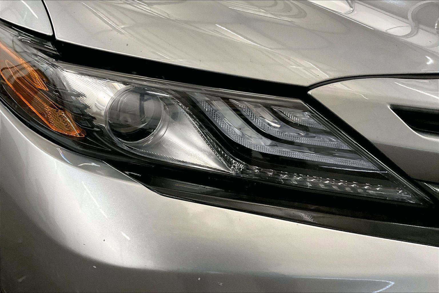 Used 2023 Toyota Camry XSE image 27