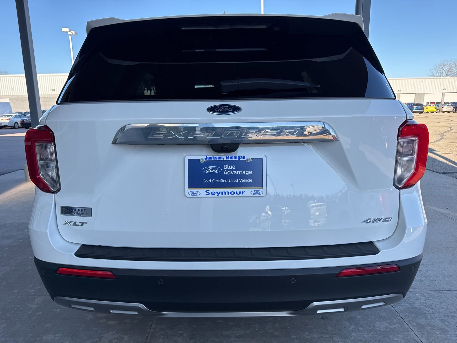 Certified 2023 Ford Explorer XLT w/ Equipment Group 202A image 3