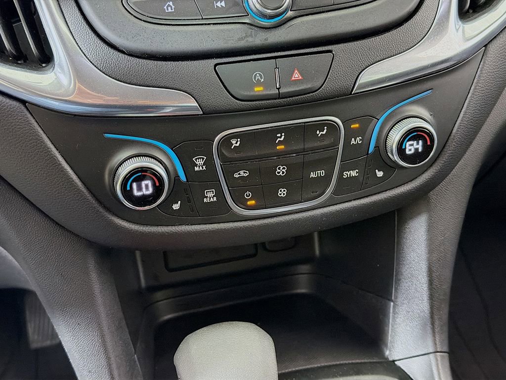 Used 2022 Chevrolet Equinox LT FWD image 32