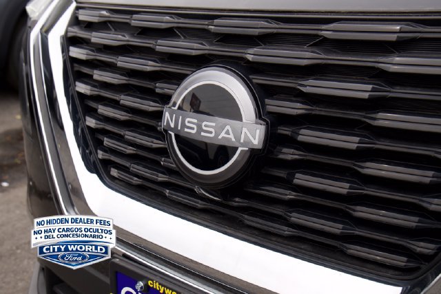 Used 2023 Nissan Rogue SV AWD/4WD image 7
