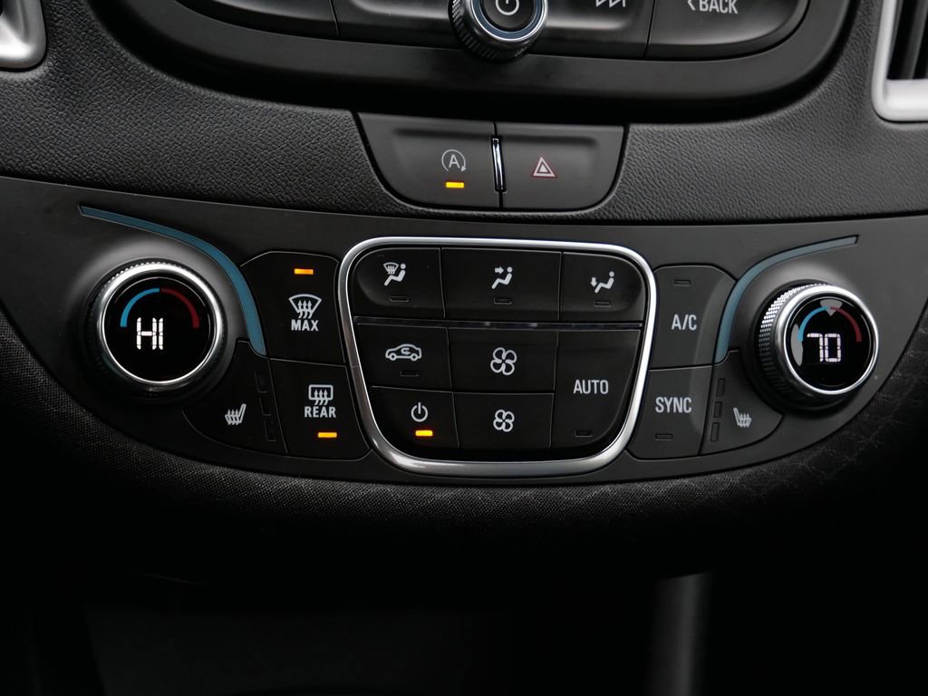 Used 2024 Chevrolet Malibu LT image 21