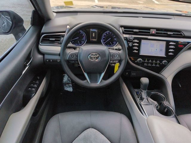 Used 2019 Toyota Camry LE FWD image 8