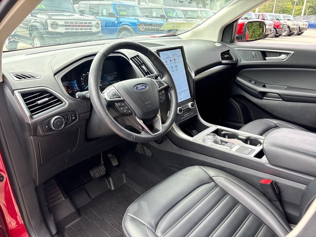 Certified 2024 Ford Edge SEL w/ Convenience Package AWD/4WD image 6