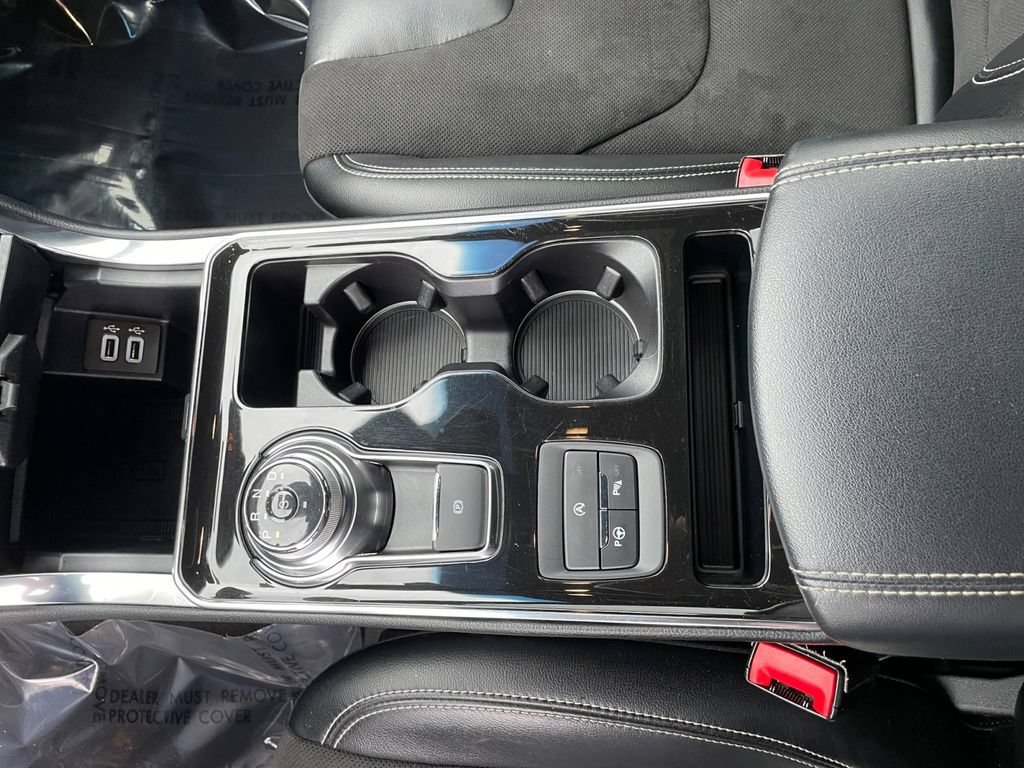 Certified 2019 Ford Edge ST w/ Equipment Group 401A AWD/4WD image 16