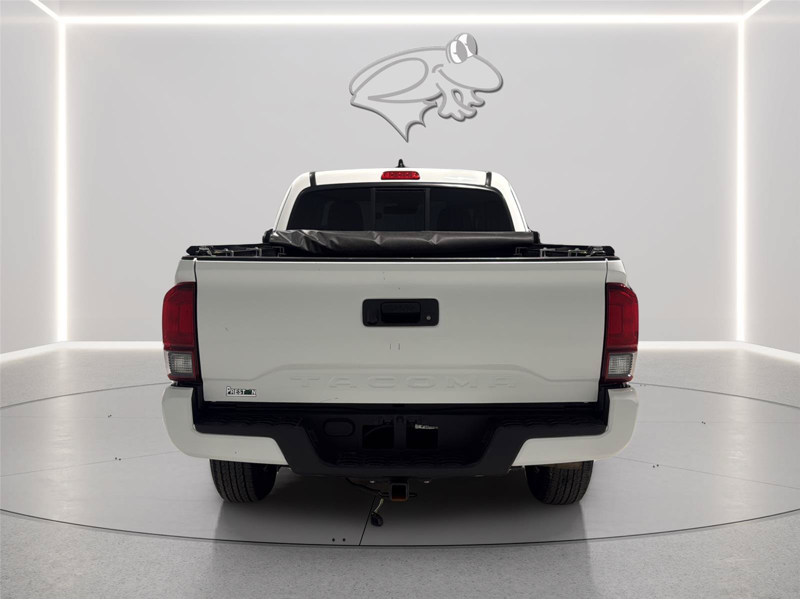 Used 2023 Toyota Tacoma SR w/ SR Convenience Package RWD image 6