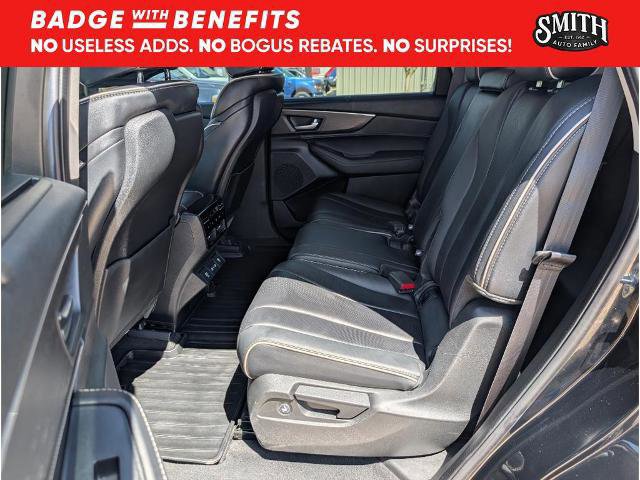 Used 2024 Acura MDX SH-AWD w/ Advance Package image 19