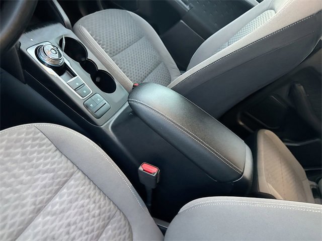 Certified 2020 Ford Escape SE image 27