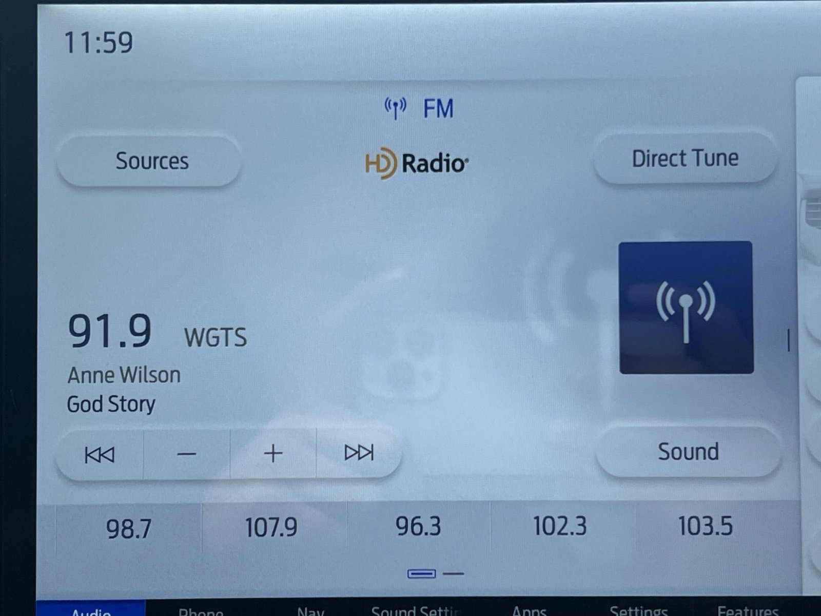 Certified 2023 Ford Expedition Limited image 18