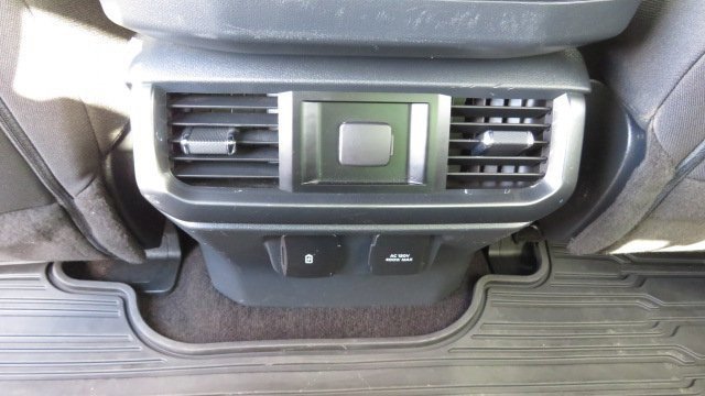 Certified 2022 Ford F150 XLT w/ Equipment Group 302A High image 16