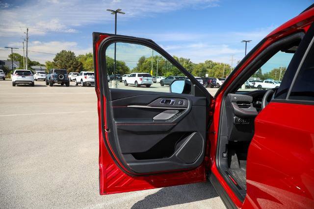 Certified 2025 Ford Explorer ST image 21