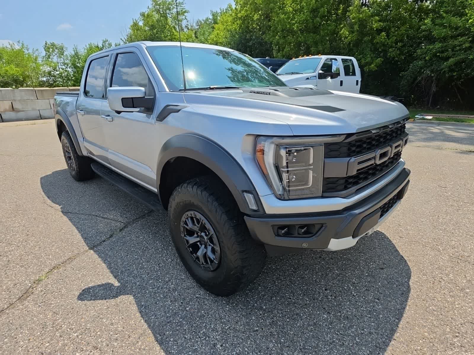 Certified 2022 Ford F150 Raptor w/ Raptor 37 Performance Package AWD/4WD image 4